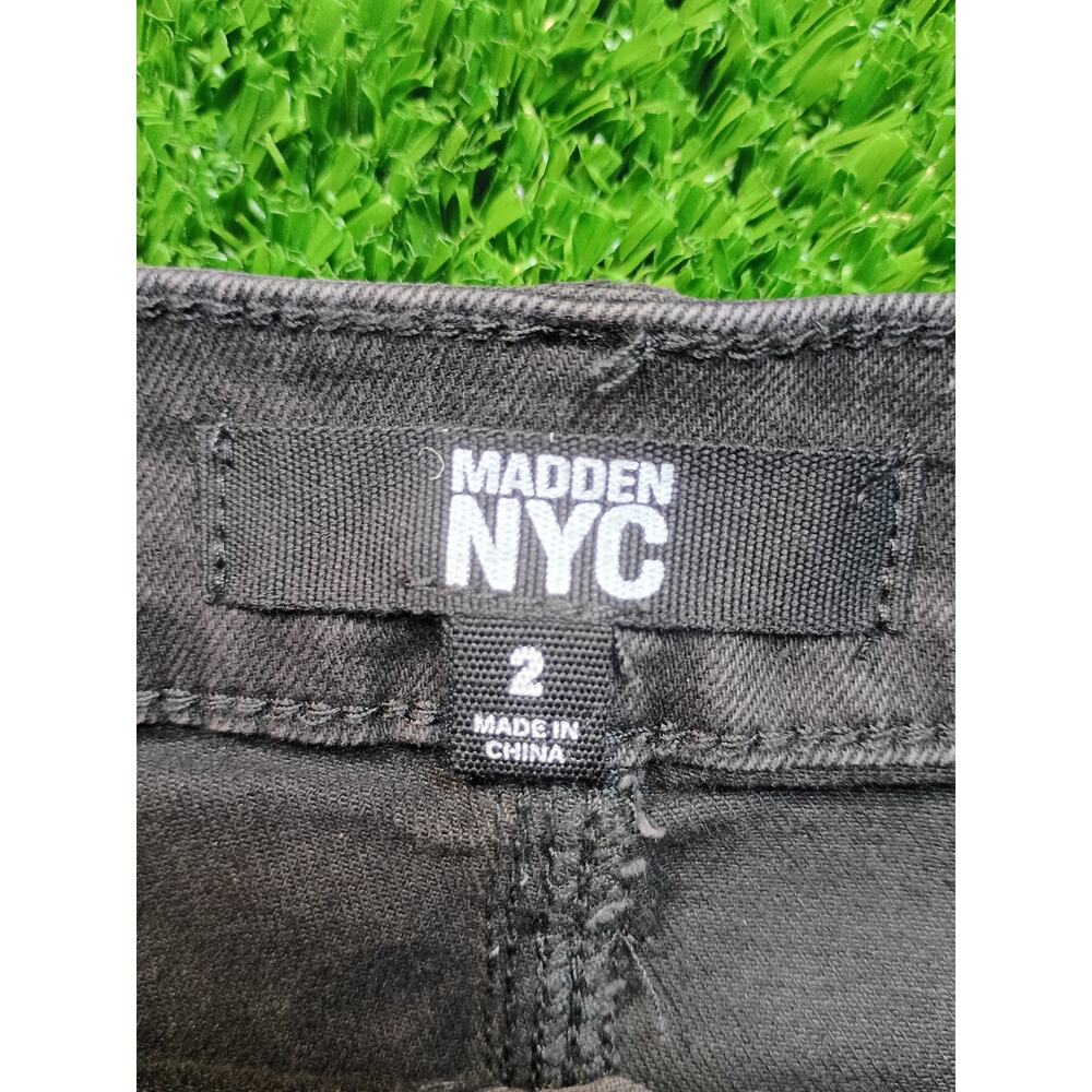 Madden NYC Women's Studded Denim Shorts - Washed Black Size 2 NWT - Picture 5 of 7